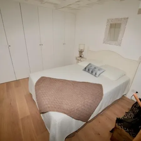 Magnificent Design Apt In The Heart Of Antibes *