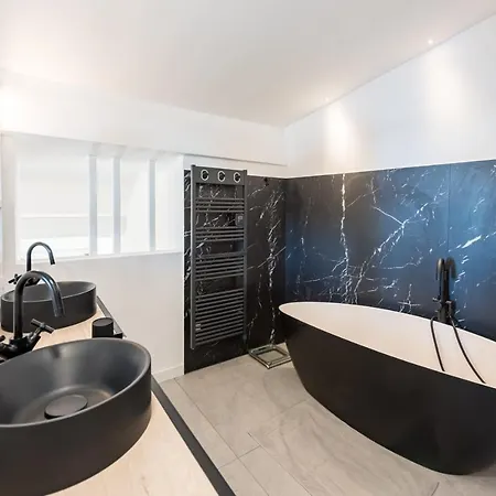アパート Magnificent Design Apt In The Heart Of Antibes アンティーブ